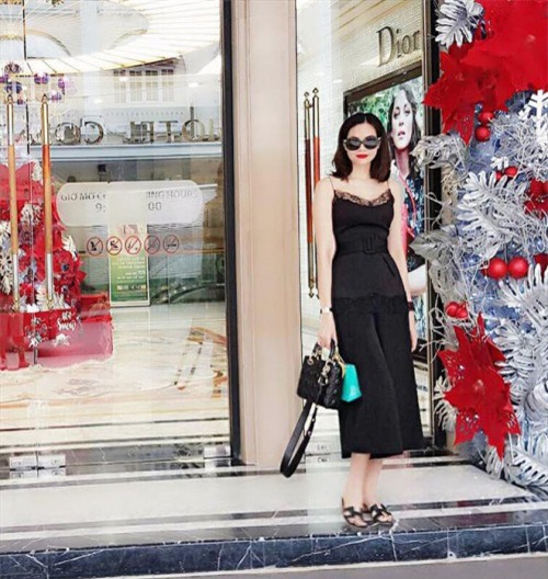 hai con nhung con dau cua ty phu hoang kieu con dep hon ngoc trinh - 10