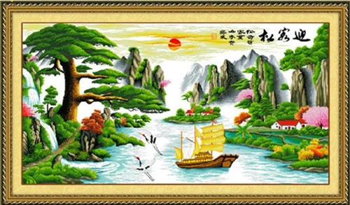 4 loai tranh theu chu thap don tet can luu y khi treo keo ruoc hoa vao than - 2