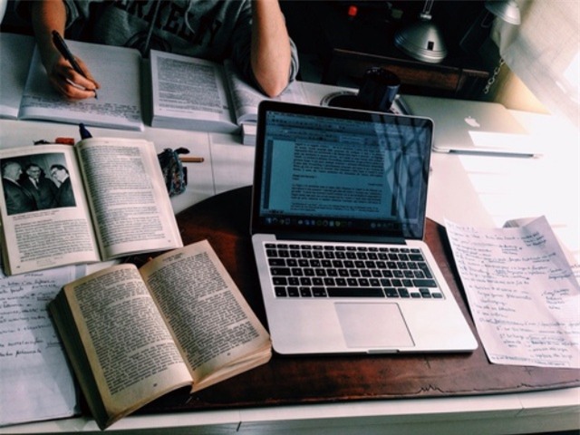 5 điều bạn nhất định phải làm trong ngày thi - Ảnh 2.