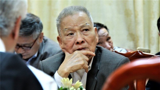 '200.000 cử nhân thất nghiệp không phải lỗi của ngành giáo dục'