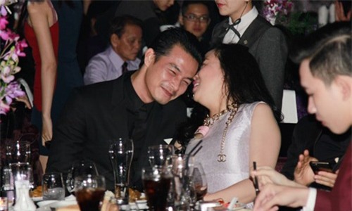 sau nhieu song gio, quach ngoc ngoan van o ben phuong chanel - 5