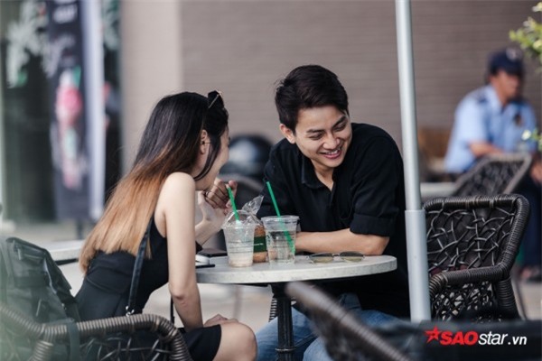Dù đã gắn bó một khoảng thời gian khá dài nhưng Hoài Lâm và Bảo Ngọc vẫn luôn mặn nồng như những ngày mới yêu.