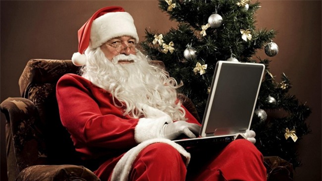 giat minh voi hinh anh "hiem thay" cua ong gia noel hinh anh 8