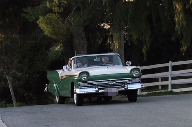 Ty phu Hoang Kieu cam men Ngoc Trinh chi sau mot tam anh hinh anh 1