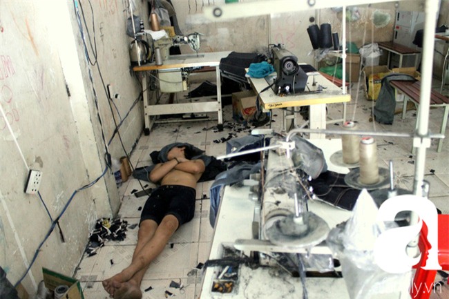 Chủ ôm hàng trăm triệu tiền lương bỏ trốn, công nhân khốn khổ mất Tết, không có tiền nuôi vợ đẻ - Ảnh 1.