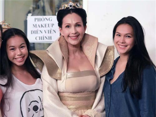 nhung cap me dep con xinh hon ca hoa hau cua showbiz viet hinh anh 6