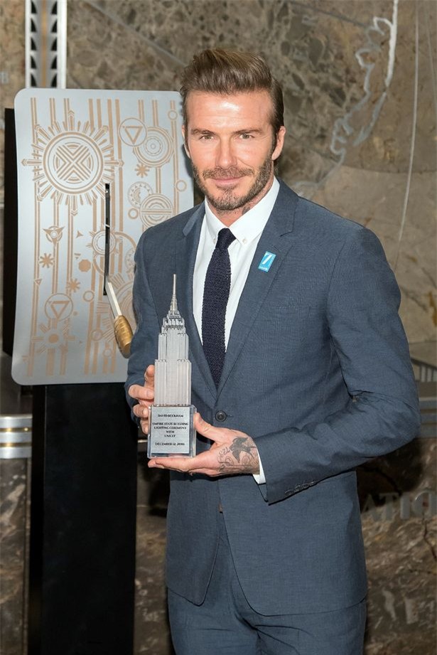 David Beckham trổ tài nấu nướng trước thềm Giáng Sinh - Ảnh 4.