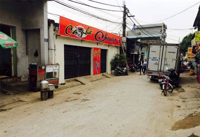 Sau tiếng súng nổ, 2 thanh niên gục ngã