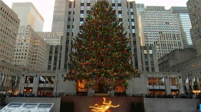 Không khí đón Giáng sinh trên toàn thế giới