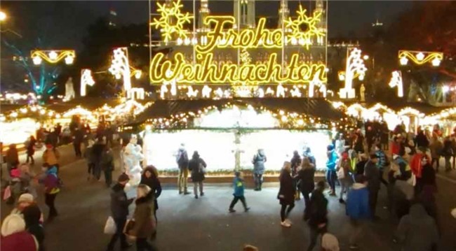 Không khí đón Giáng sinh trên toàn thế giới