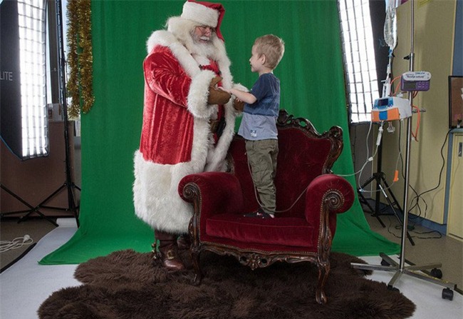 Nhiếp ảnh gia mang cả Giáng sinh kỳ diệu đến với những đứa trẻ bệnh tật - Ảnh 6.