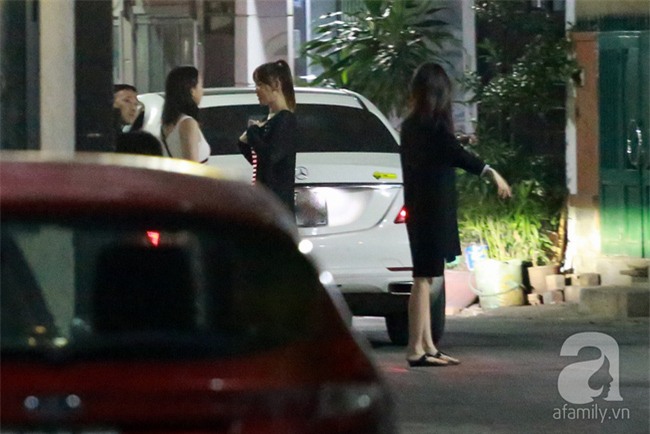 Trấn Thành mua chè, đưa Hari Won đi ăn đêm trước ngày cưới - Ảnh 10.