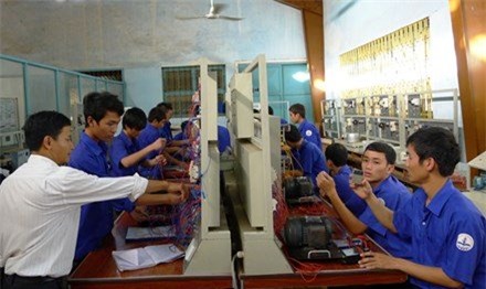 Tốn tiền đi học nước ngoài, không được cấp bằng: Đề nghị thu hồi hơn 18 tỷ đồng