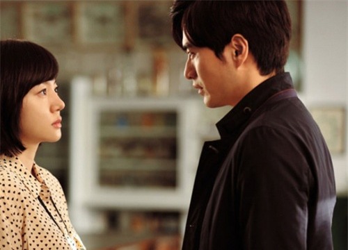 bang hoang thay vo sap cuoi vao nha nghi voi ban trai cu ngay trong ngay an hoi - 1