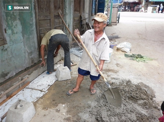 Gia đình có 7 người lùn kỳ lạ nhất Việt Nam - Ảnh 4.