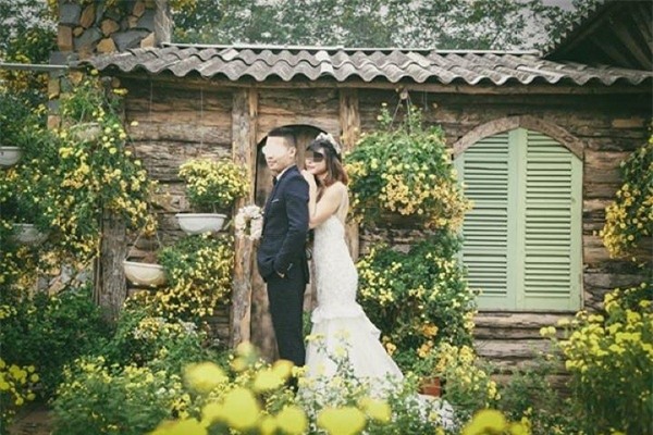 Cuối năm lại sốt chuyện chú rể quỵt tiền chụp ảnh cưới của chính bạn mình - Ảnh 2.