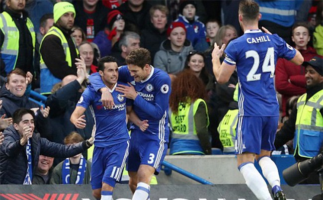 Conte dụng binh như thần, Chelsea thắng dễ như