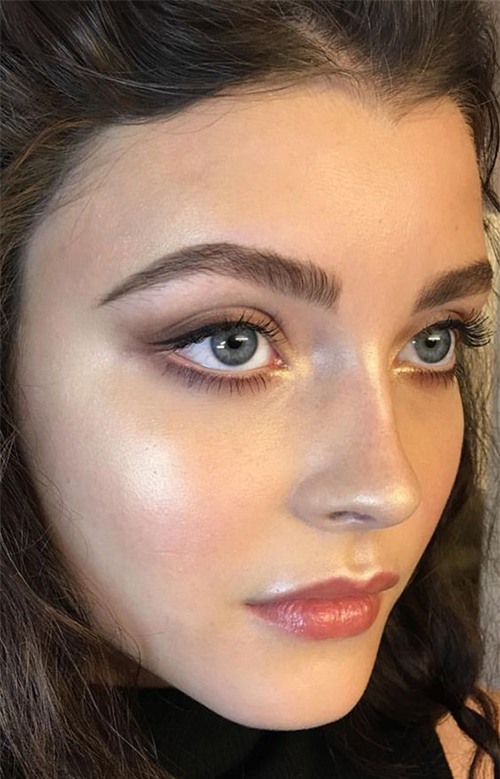 7 buoc make up "de nhu an keo" bien mat mot mi tro nen to tron nhu bup be - 10