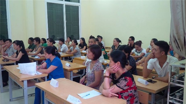 tranh cai hop phu huynh “kin” hay “mo” hinh anh 1