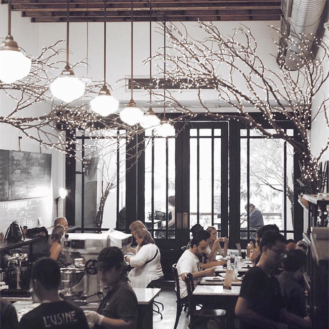 Tết dương lịch không đi đâu thì check-in ở 10 quán cà phê siêu xinh này nhé - Ảnh 20.