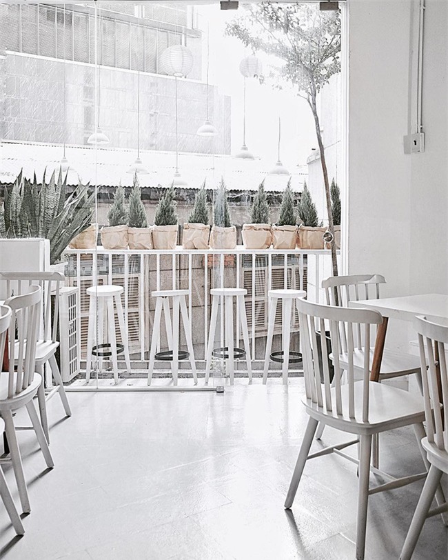 Tết dương lịch không đi đâu thì check-in ở 10 quán cà phê siêu xinh này nhé - Ảnh 27.