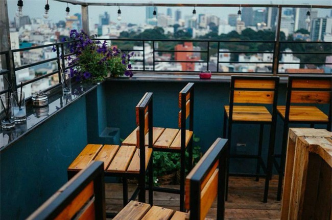 Tết dương lịch không đi đâu thì check-in ở 10 quán cà phê siêu xinh này nhé - Ảnh 37.