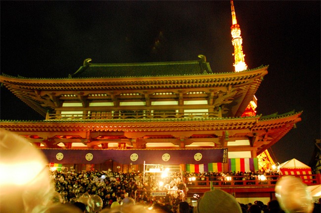 8 phong tục đón năm mới thú vị trên thế giới - Ảnh 11.