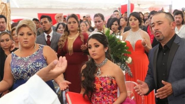 moi sinh nhat tren facebook, khong ngo hang nghin nguoi toi du hinh anh 1