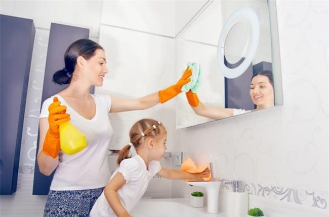 Tre cai lai va noi bay, nguoi lon nen lam gi? hinh anh 2