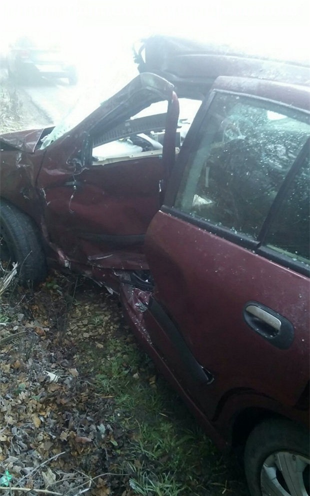 hien truong 20 xe o to dam nhau vo vun tren duong cao toc hinh anh 4