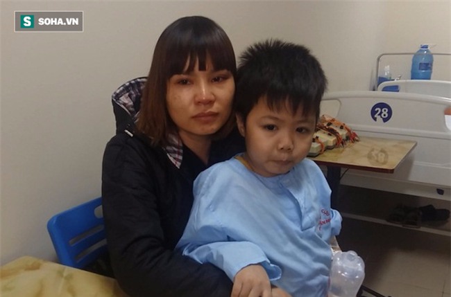 Người mẹ quyết bán tim gom đủ 600 triệu cứu con bất ngờ thay đổi ý định - Ảnh 1.