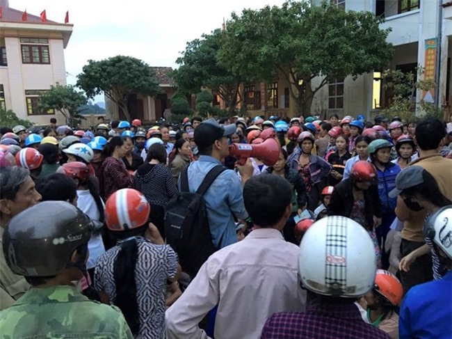 MC Phan Anh - Nhân vật truyền cảm hứng mạnh mẽ nhất 2016