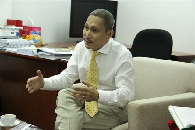 Tiến sĩ Vương Quân Hoàng