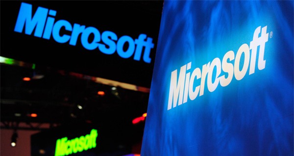 Microsoft đ&#227; trở lại một c&#225;ch thần th&#225;nh, thống trị giới c&#244;ng nghệ năm 2016 ra sao?