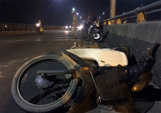 gay tai nan, phong xe bỏ trón - 1