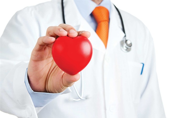 Những thói quen tồi tệ dễ gây bệnh tim mạch ai cũng mắc phải mà không hay biết - Ảnh 1.