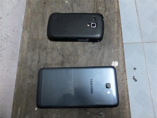 thieu nu xinh nhu hot girl bi bat vi trom dien thoai hinh anh 2