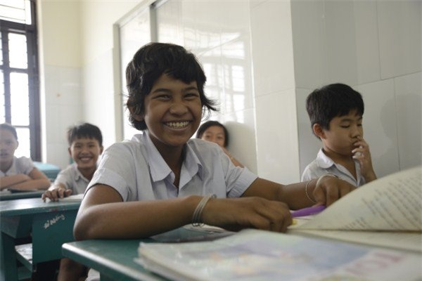 Lớp học giữa Sài Gòn của các cô cậu bé không biết 'mùi học thêm'