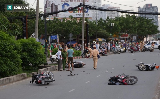 “Nhìn người nằm la liệt dưới đường gào thét tôi bủn rủn, thở không nổi…” - Ảnh 1.