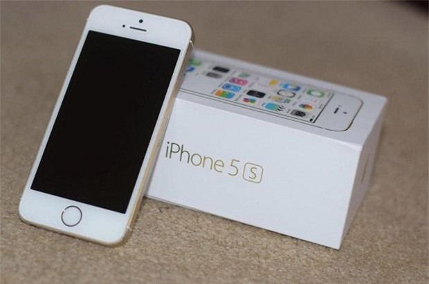 Mua iPhone mới, bỗng dưng nhặt được hàng trăm số điện thoại người nổi tiếng - Ảnh 3.