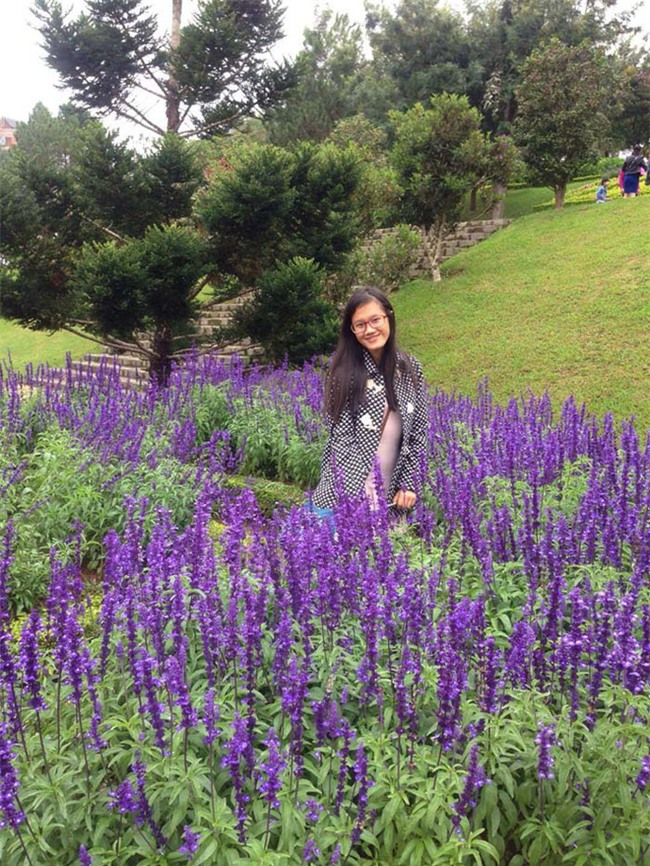 Nữ sinh 17 tuổi giành học bổng 300.000 USD của đại học hàng đầu - Ảnh 1.