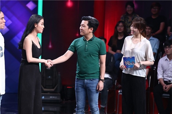 Cách ứng xử của Hari Won khi giáp mặt người yêu cũ Trấn Thành - Ảnh 4.