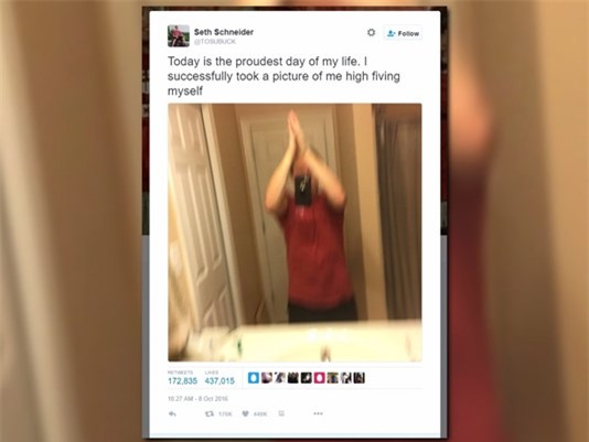 3 trào lưu smartphone ngớ ngẩn mà dân mạng phát cuồng trong năm qua - Ảnh 1.