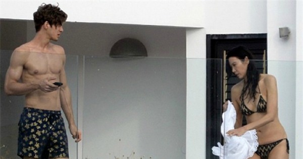 Mối tình cô - cháu của mỹ nhân U50 Cbiz và bạn trai Tây gây sốt - Ảnh 6.