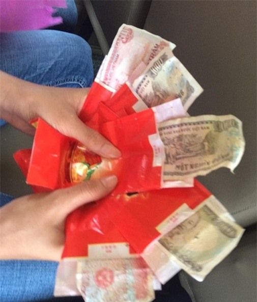 Thanh niên bê tráp cay đắng nhận được bao lì xì trao duyên xỏ lá 3 que - Ảnh 6.