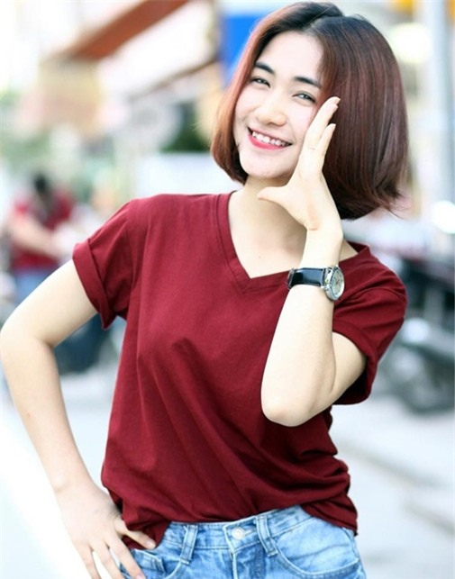 Hòa Minzy mặt khác lạ 1