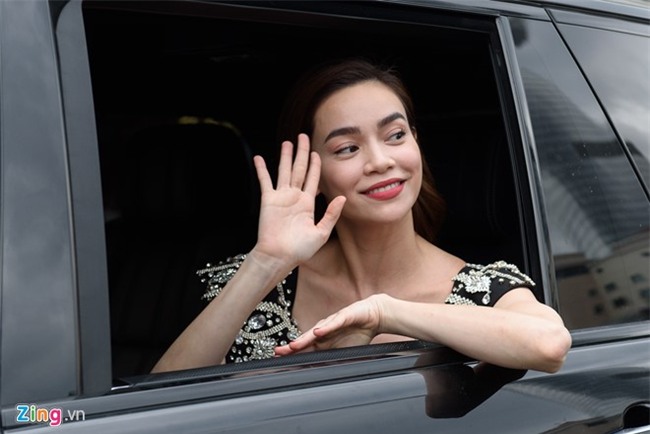 Cuong Do La di sieu xe den quay MV cung Dam Vinh Hung hinh anh 4