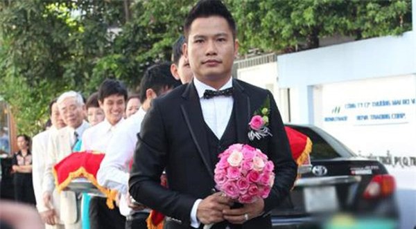 Gia thế và nghiệp kinh doanh của chồng Jennifer Phạm