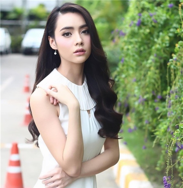 Loạn nhịp tim trước vẻ đẹp thần tiên của Miss Teen Thái Lan