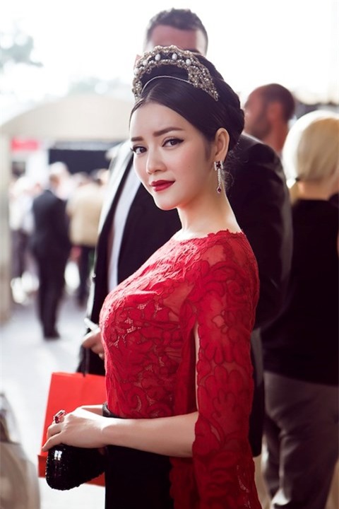 3 "vu khi" giup ly nha ky dep hon tat thay sao viet khi mac do co dien - 3